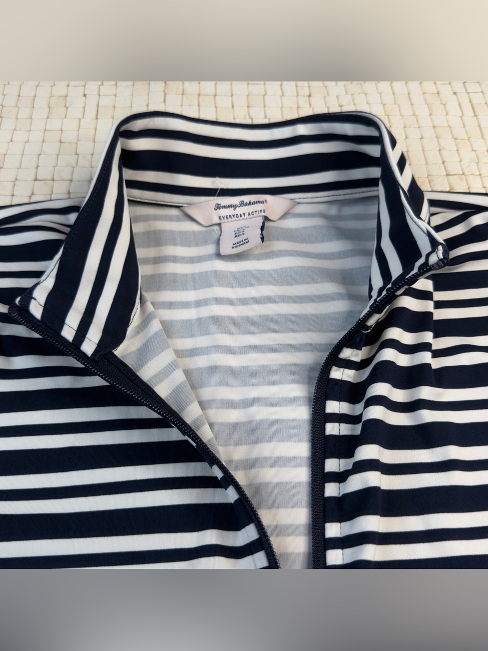 Tommy Bahama Everyday Active Jacket Womens Large Blue White Striped Zip Up NWOT - Picture 2 of 9